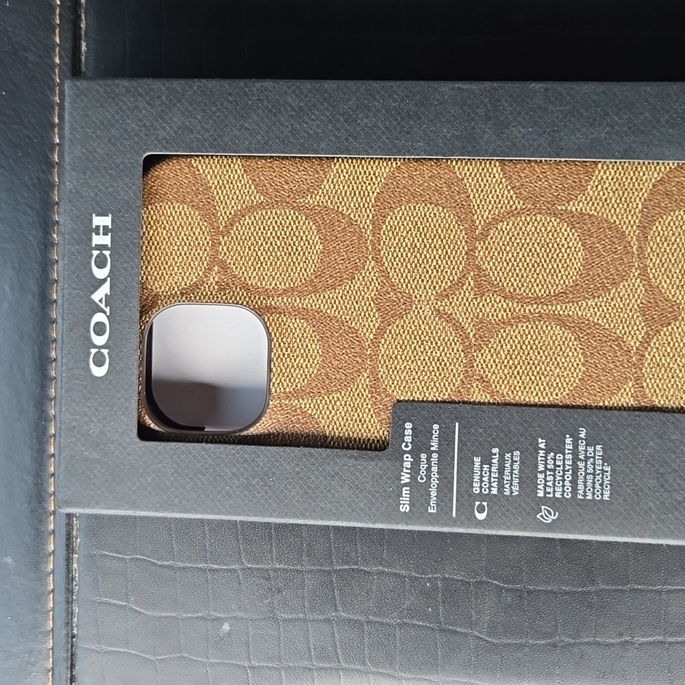 SIGNATURE COACH PHONE CASE